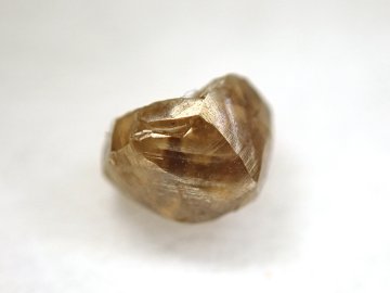 Přírodní diamant 3mm Afrika